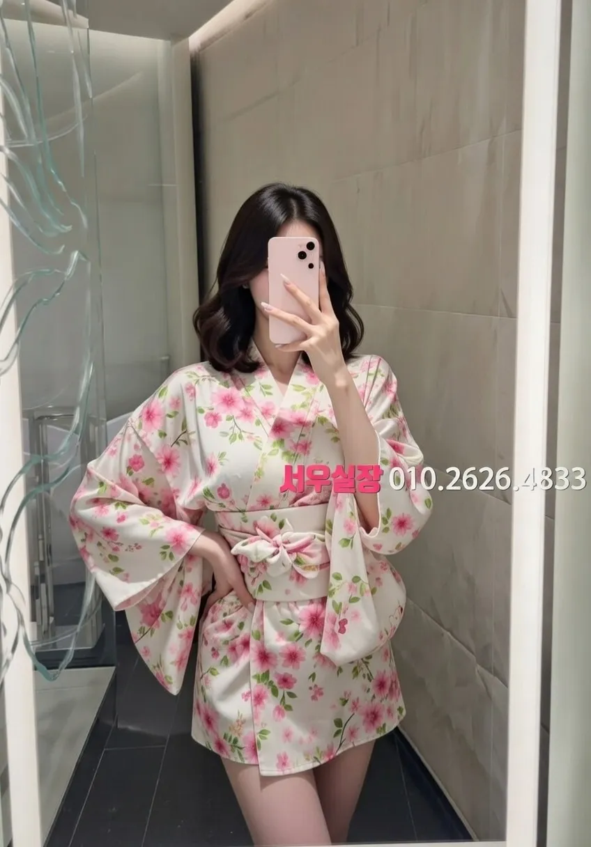 잠실 룸살롱 프리미엄 라인업 20번 프로필